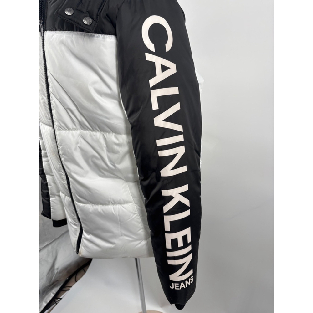 Boy’s Calvin Klein Puffer Jacket, Size M, White & Black - Picture 6 of 15